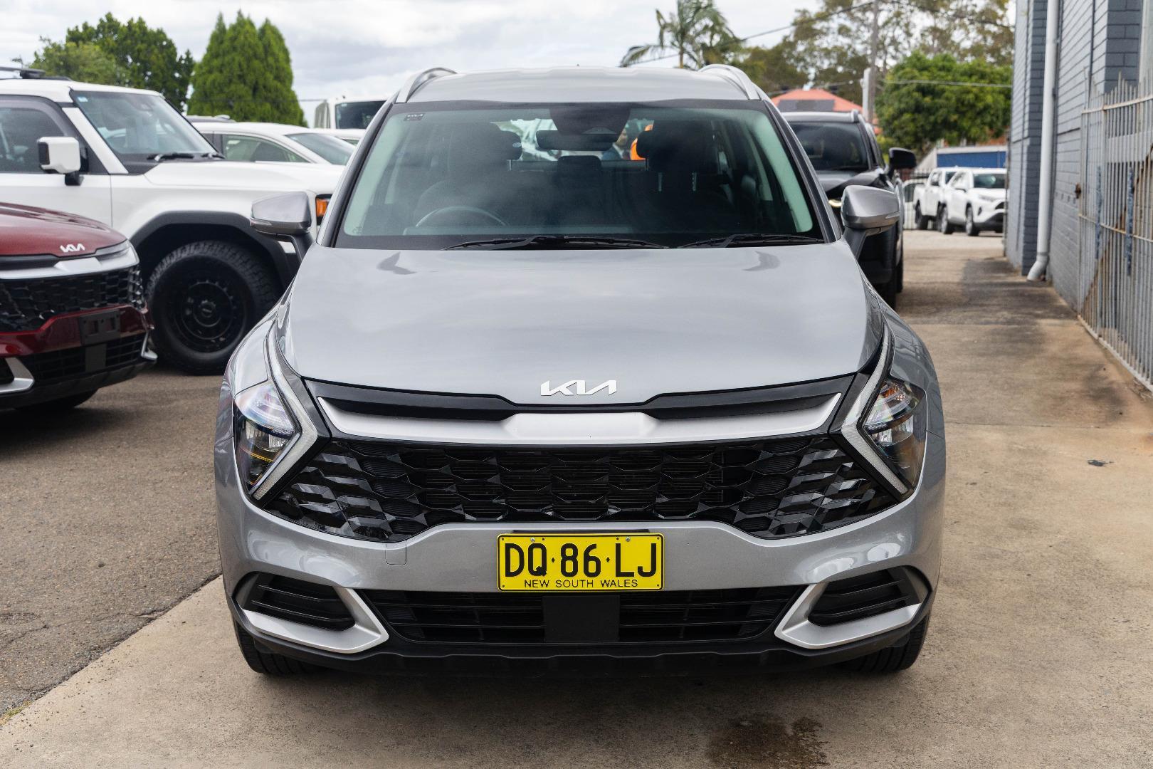 2024 Kia Sportage S in Steel Grey (Klg)