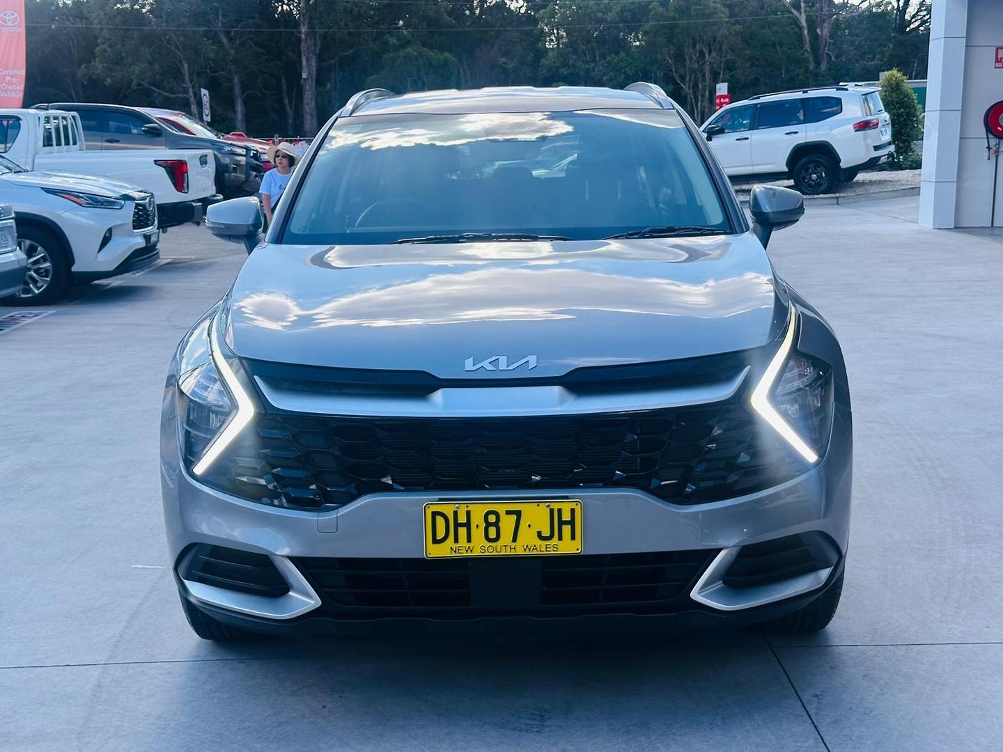 2024 Kia Sportage S in Grey