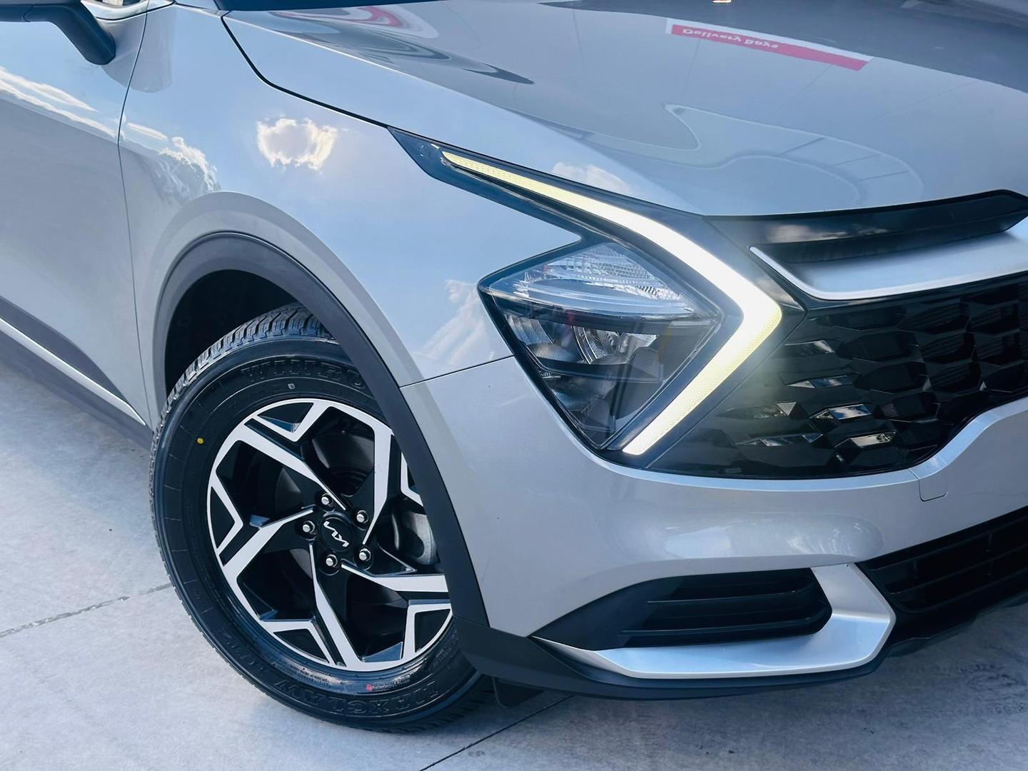2024 Kia Sportage S in Grey
