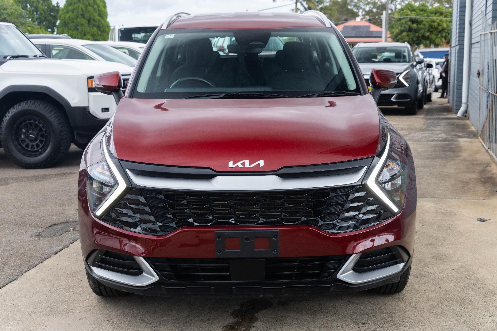 2024 Kia Sportage S in Red