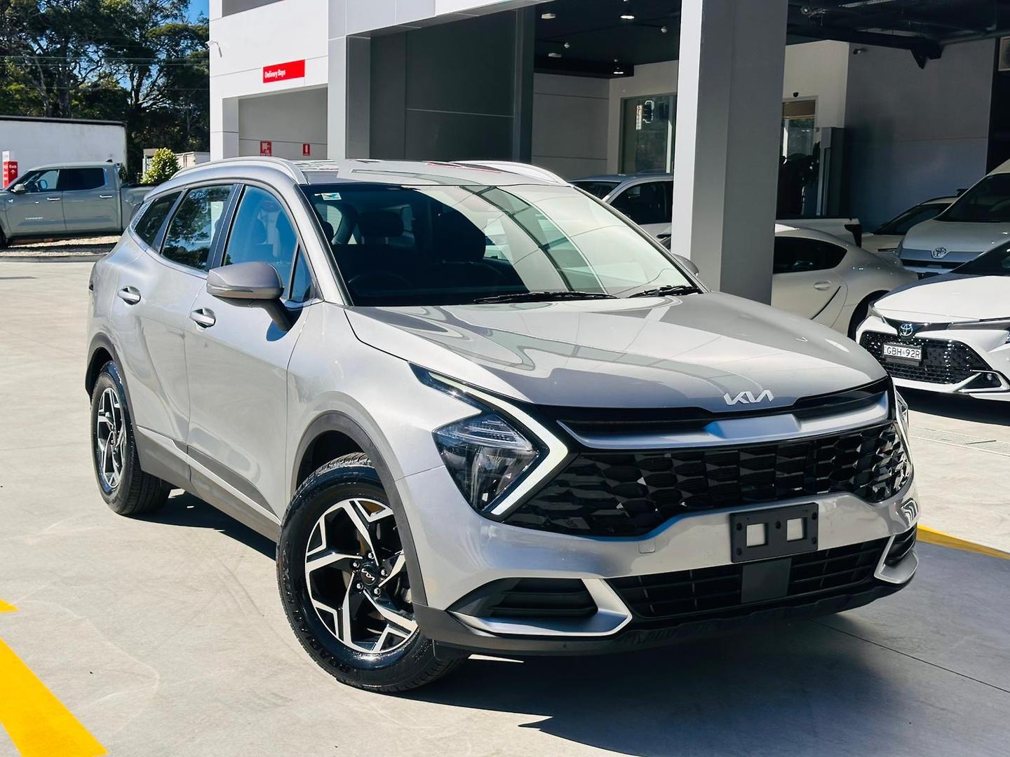 2024 Kia Sportage S in Gravity Grey (Kdg)