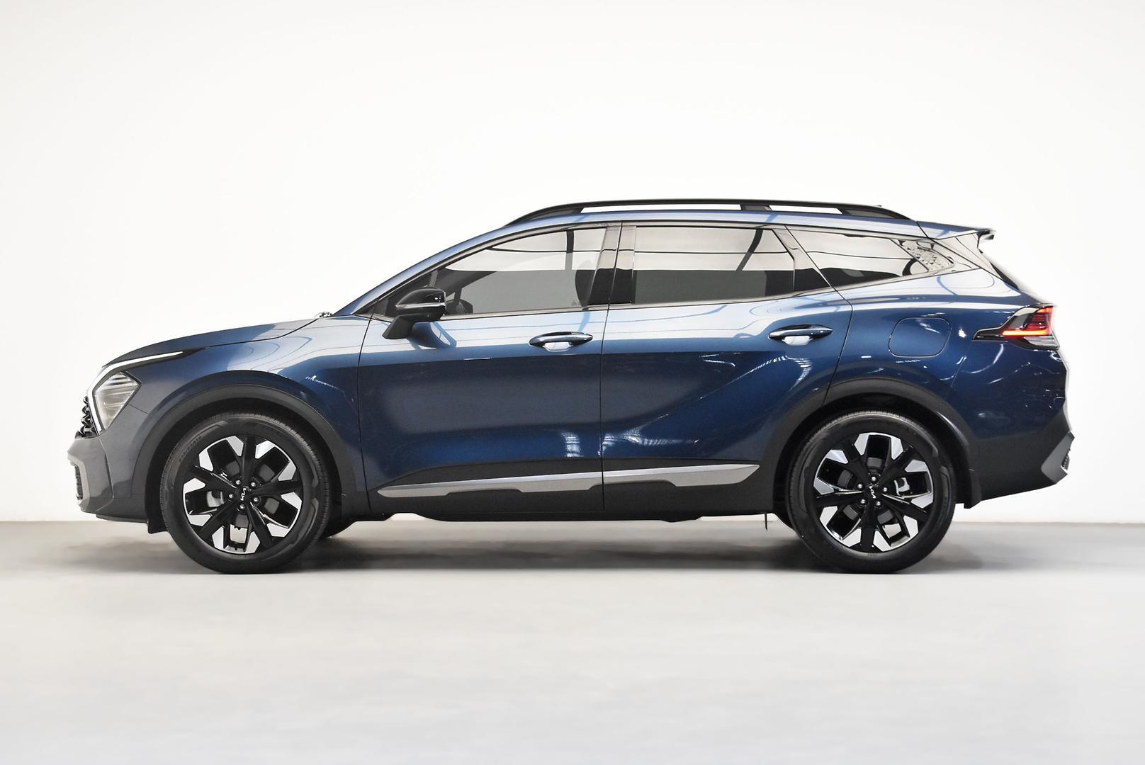 2023 Kia Sportage GT-Line in Blue