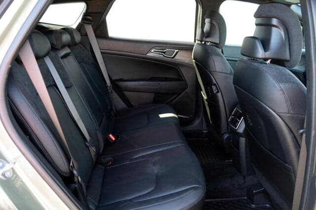 2025 Kia Sportage GT-Line in Green