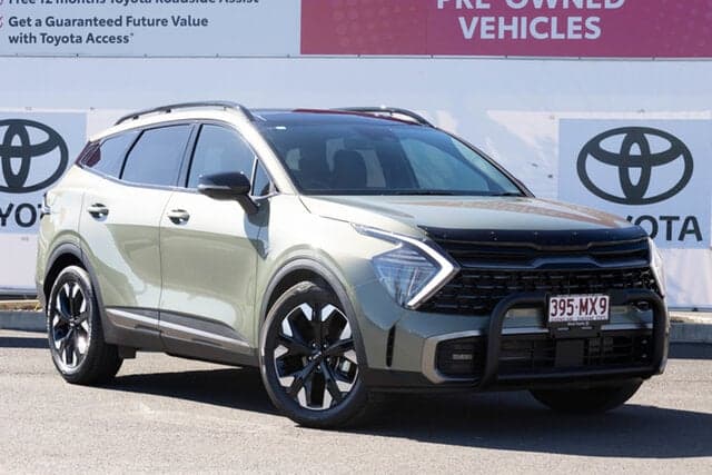 2025 Kia Sportage GT-Line in Green