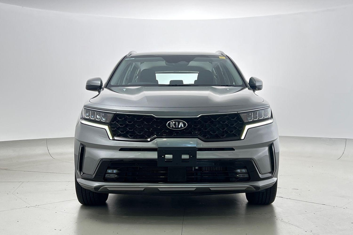 2021 Kia Sorento Sport in Grey