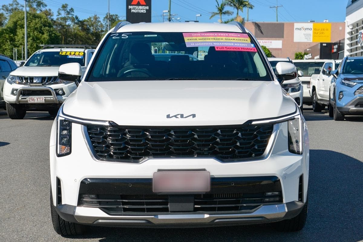 2024 Kia Sorento S in White