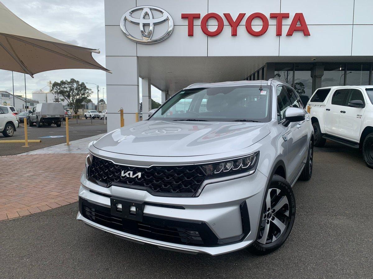 2023 Kia Sorento Sport in Silky Silver (4ss)