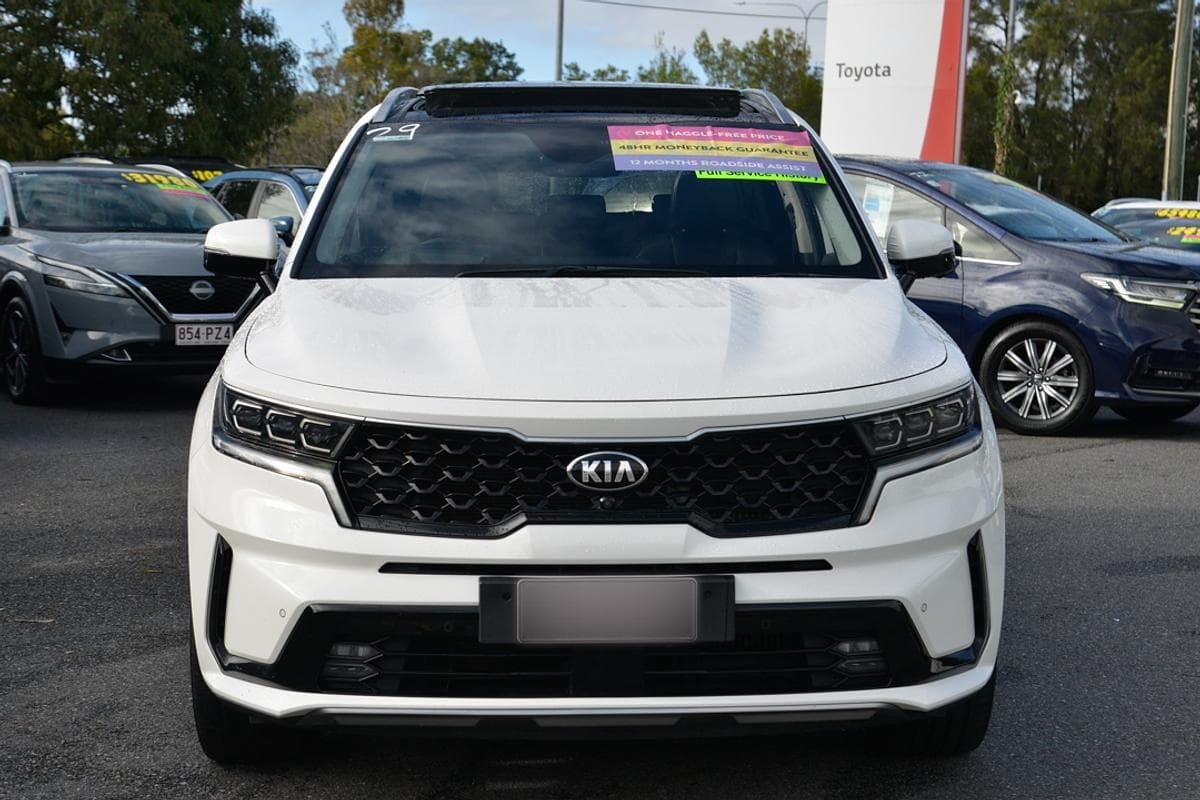 2020 Kia Sorento GT-Line in White