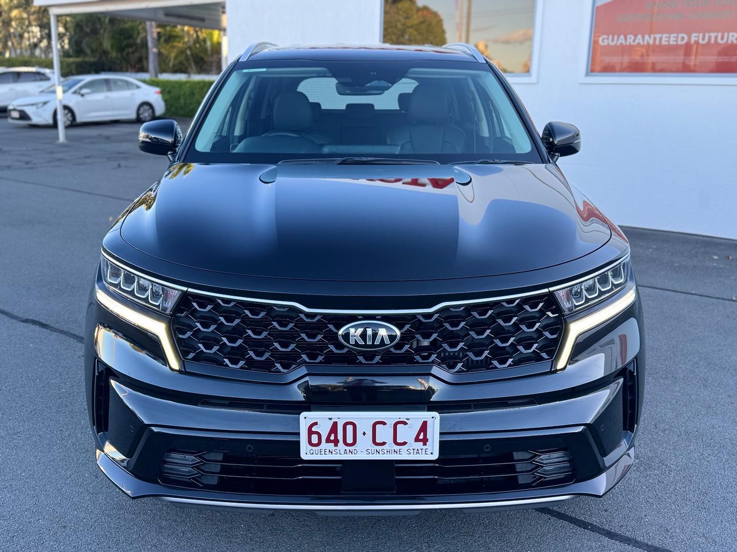 2021 Kia Sorento Sport+ in Black