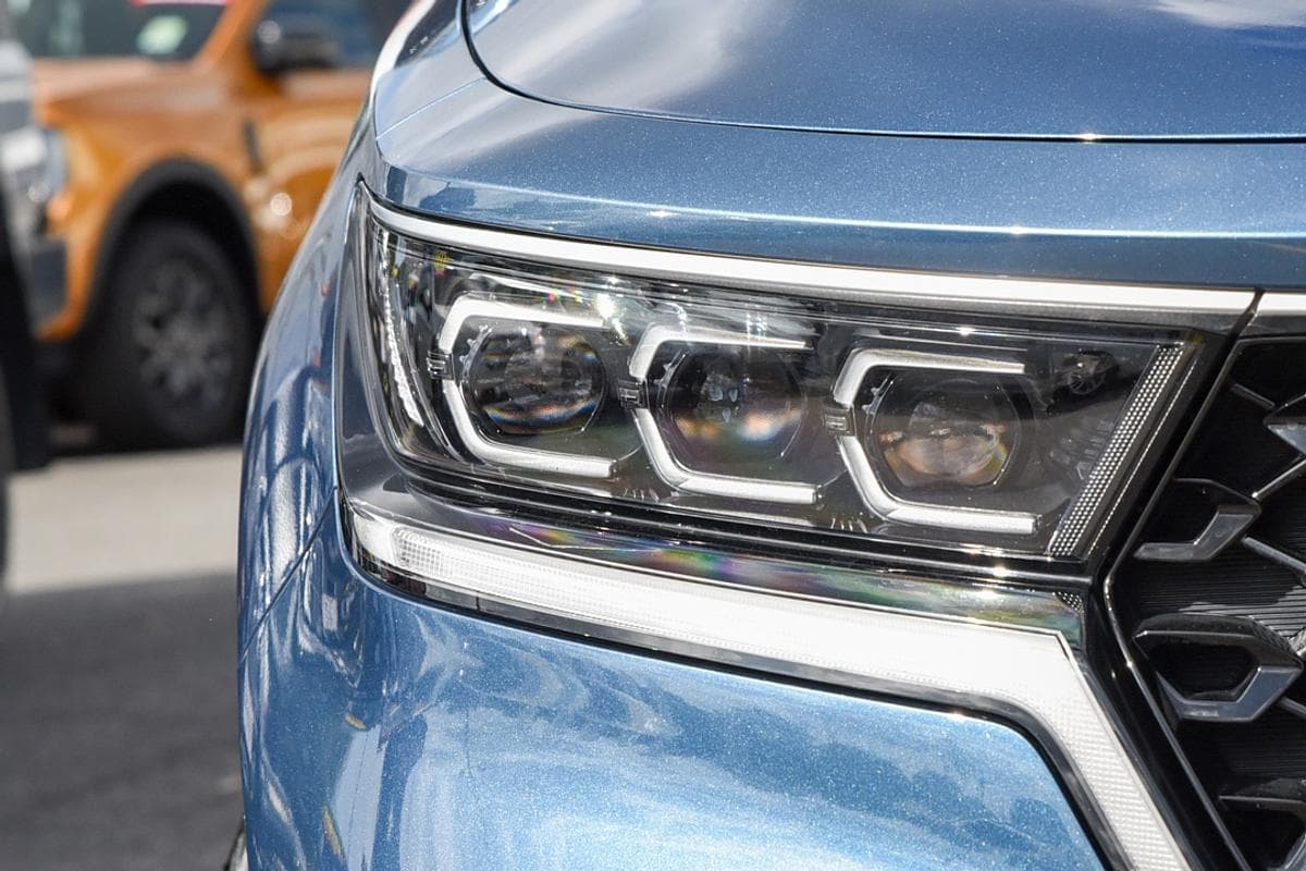 2021 Kia Sorento GT-Line in Blue