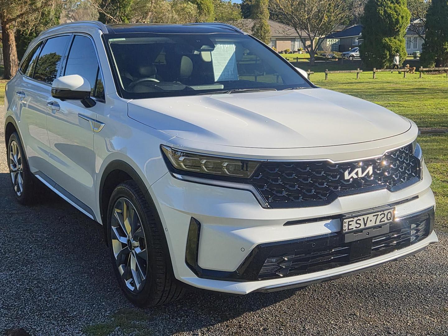 2022 Kia Sorento GT-Line in White