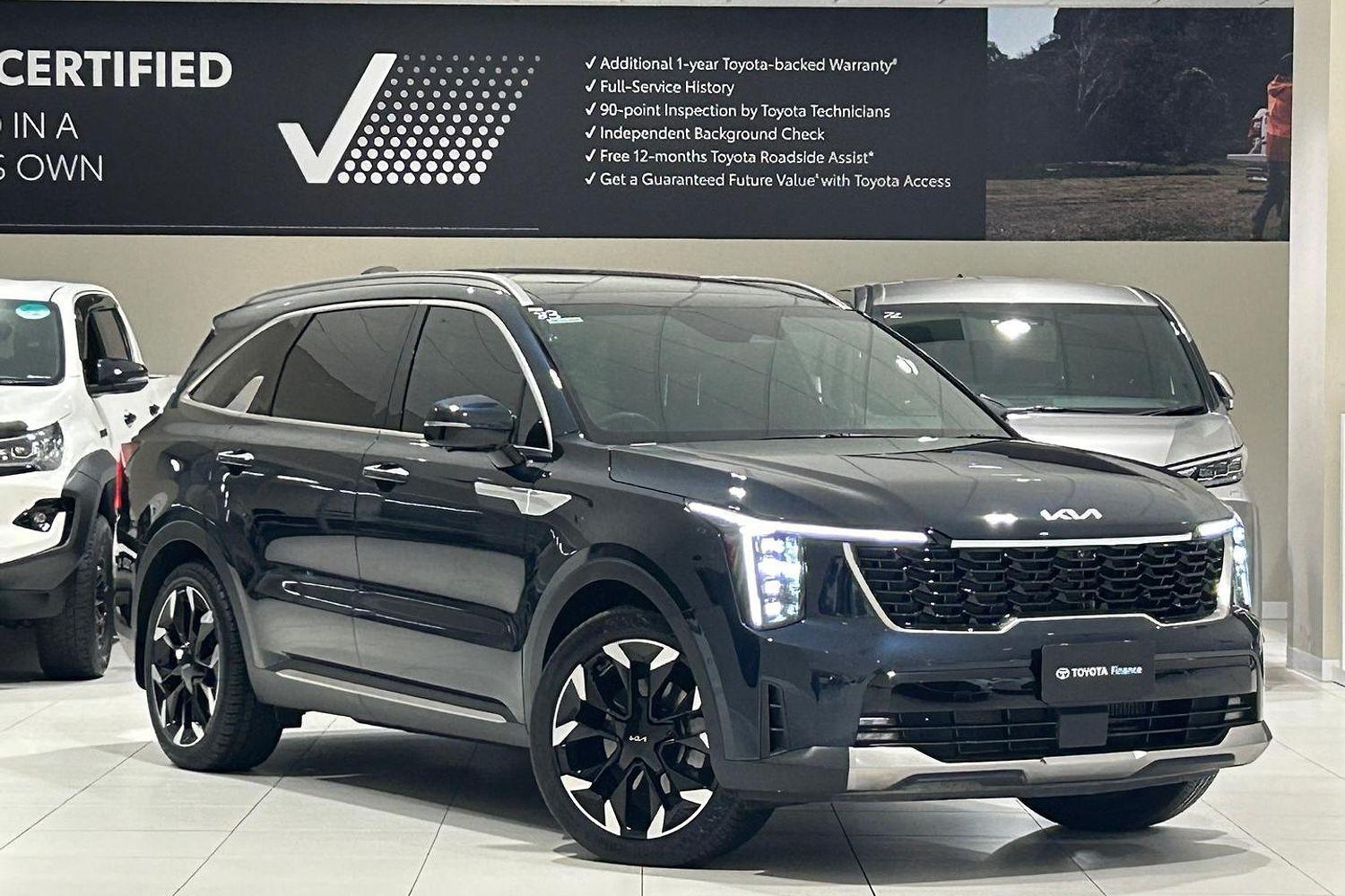 2024 Kia Sorento GT-Line in Gravity Blue