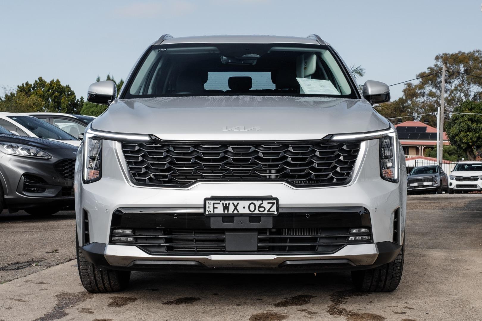 2025 Kia Sorento Sport+ in Silky Silver (4ss)