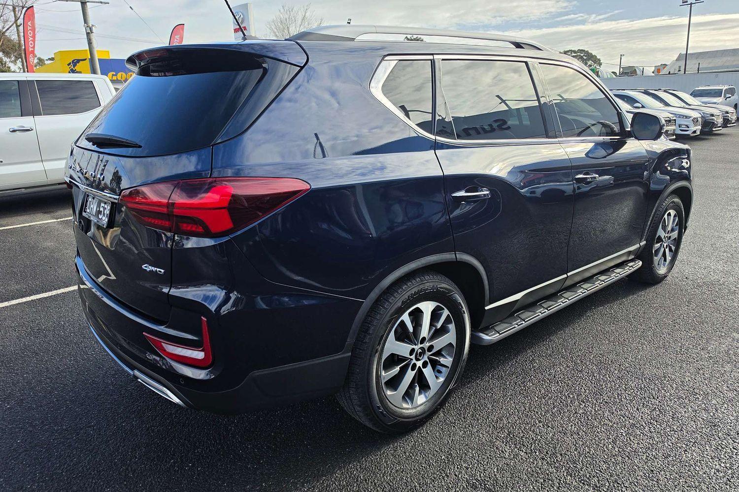 2022 SsangYong Rexton Ultimate in Blue