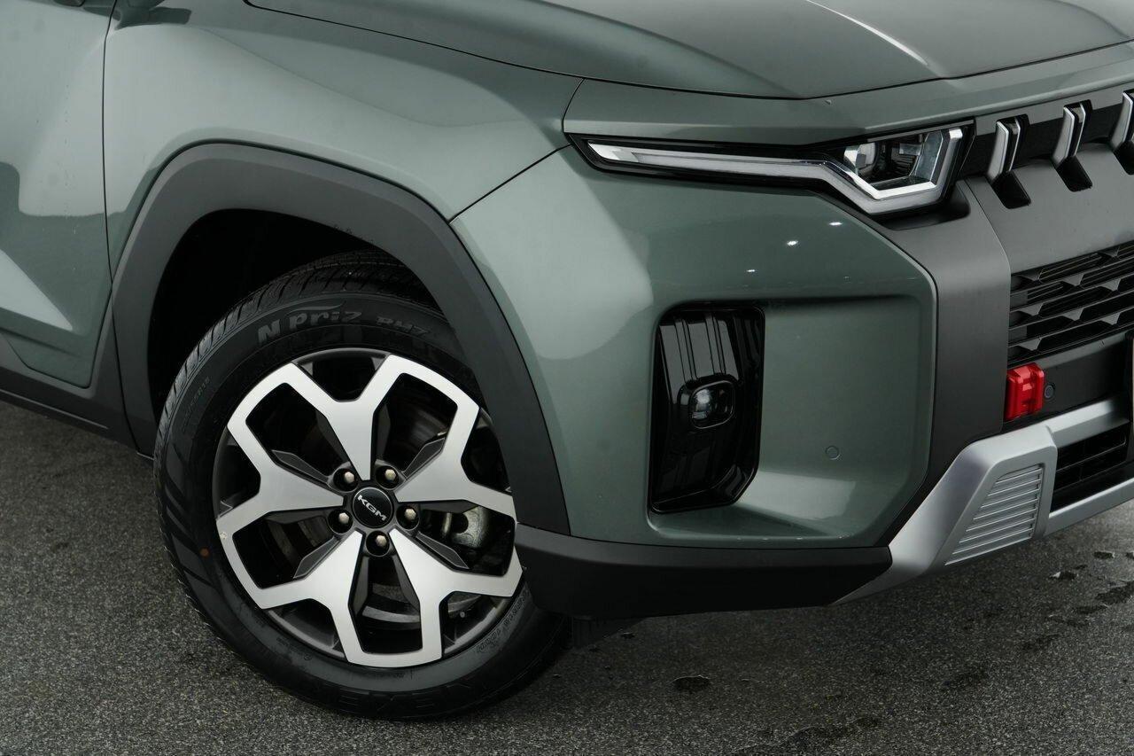 2024 KGM SsangYong Torres Adventure in Green