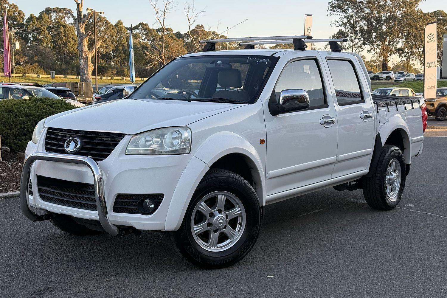 2012 Great Wall V200 Base in White