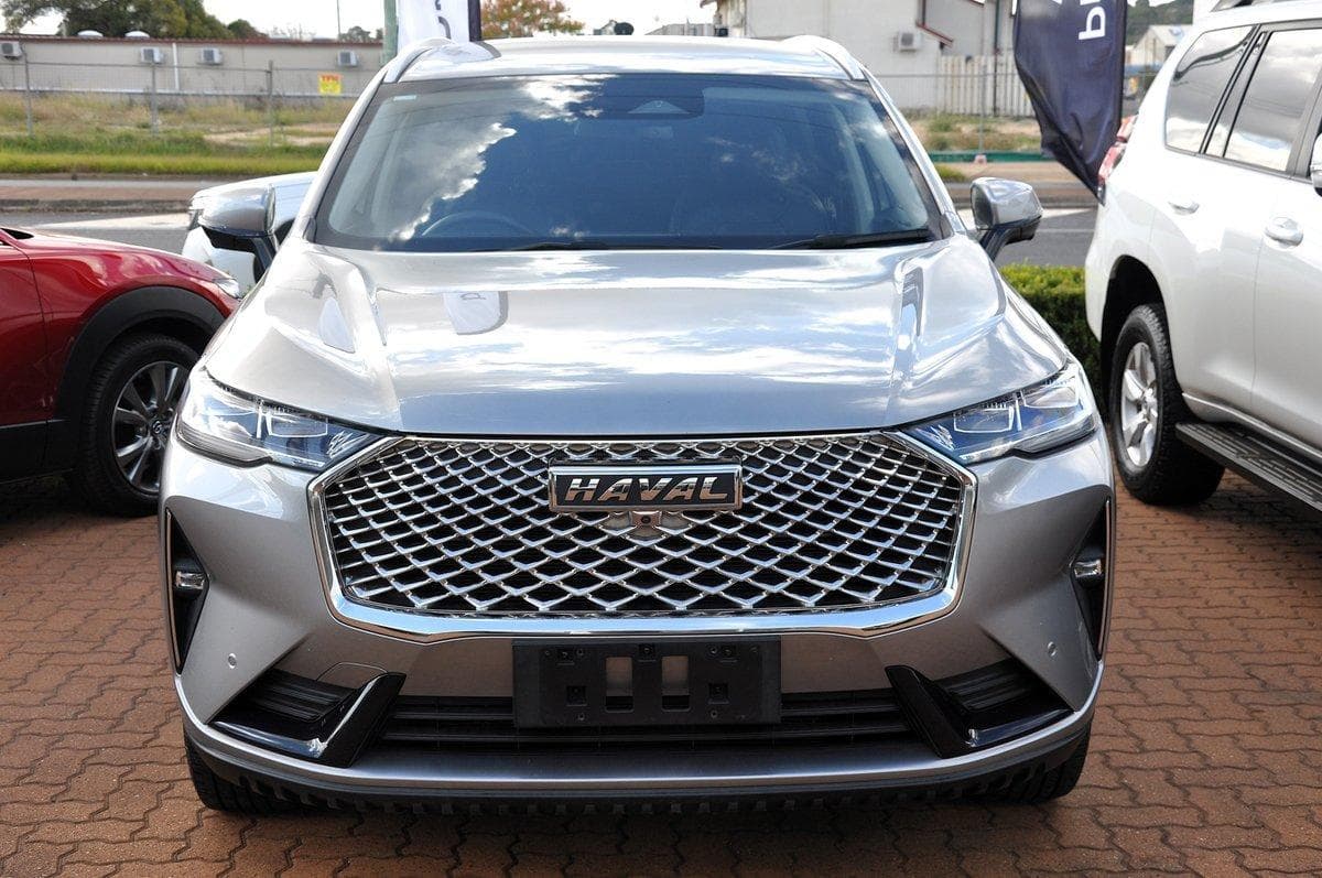 2022 Haval H6 Lux in Grey