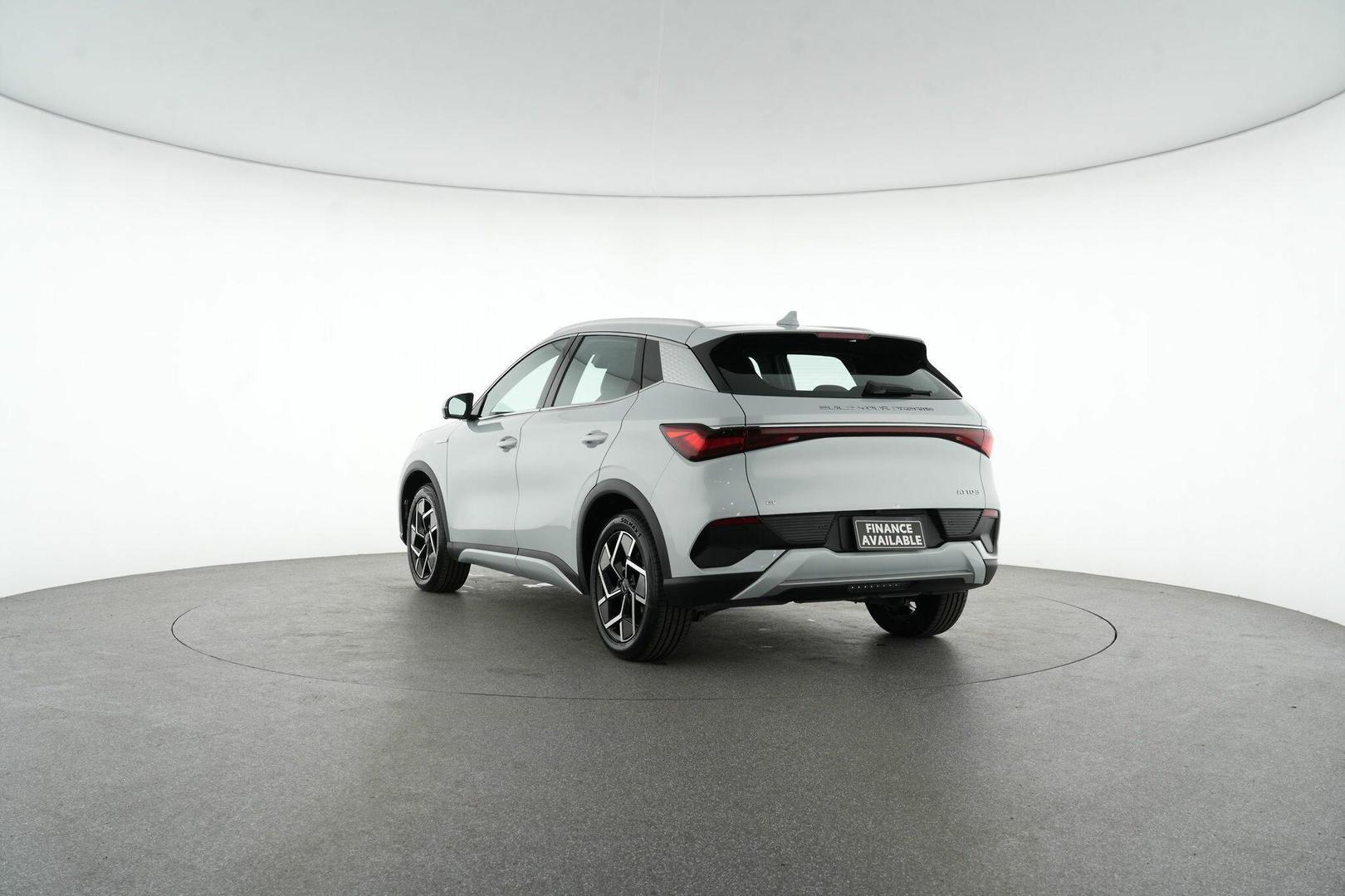 2023 BYD ATTO 3 Extended in White