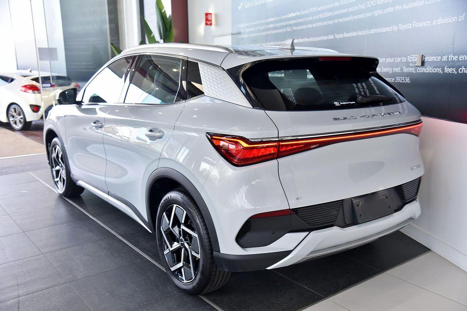 2023 BYD ATTO 3 Extended in White