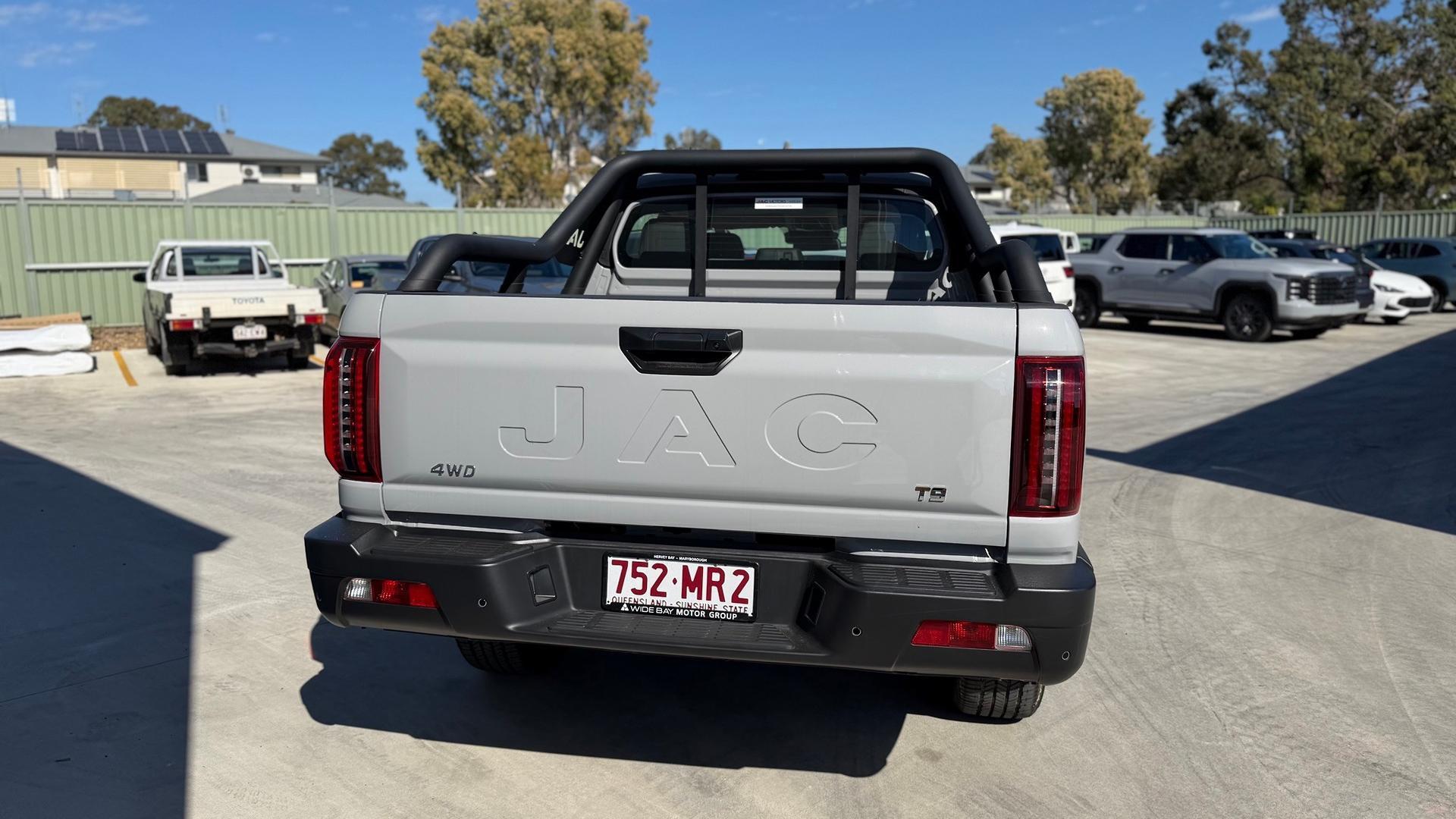2025 JAC T9 Oasis in Huntsman Star Grey (H24)
