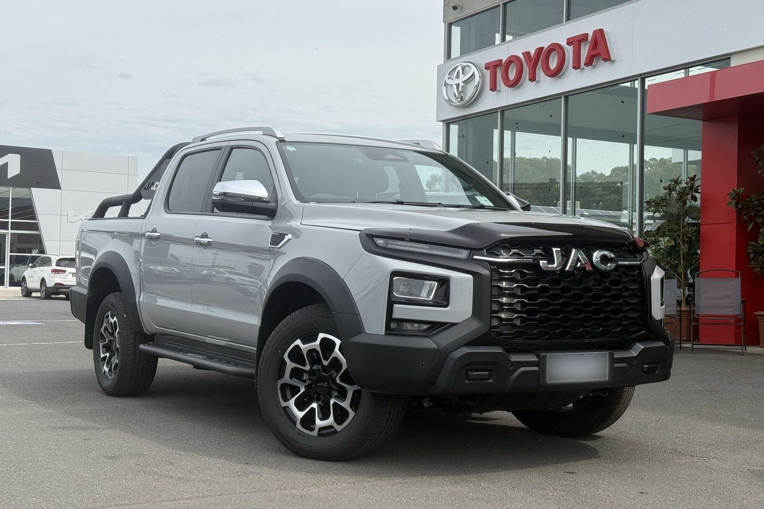 2025 JAC T9 Haven in Grey