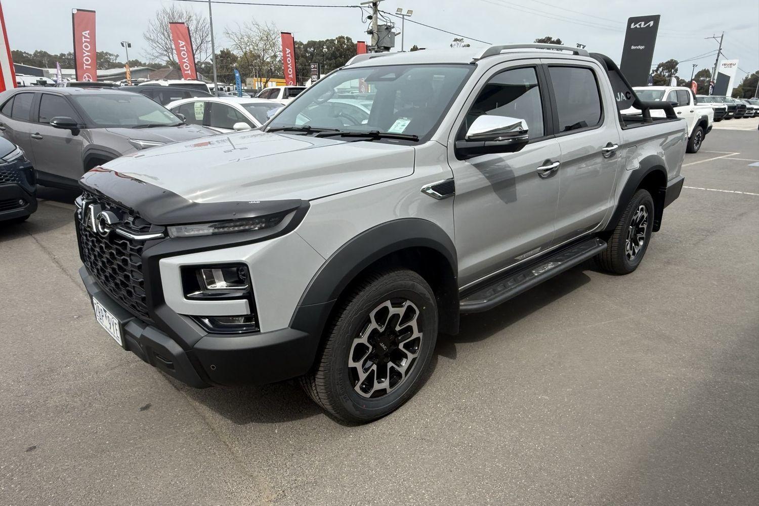 2025 JAC T9 Haven in Grey