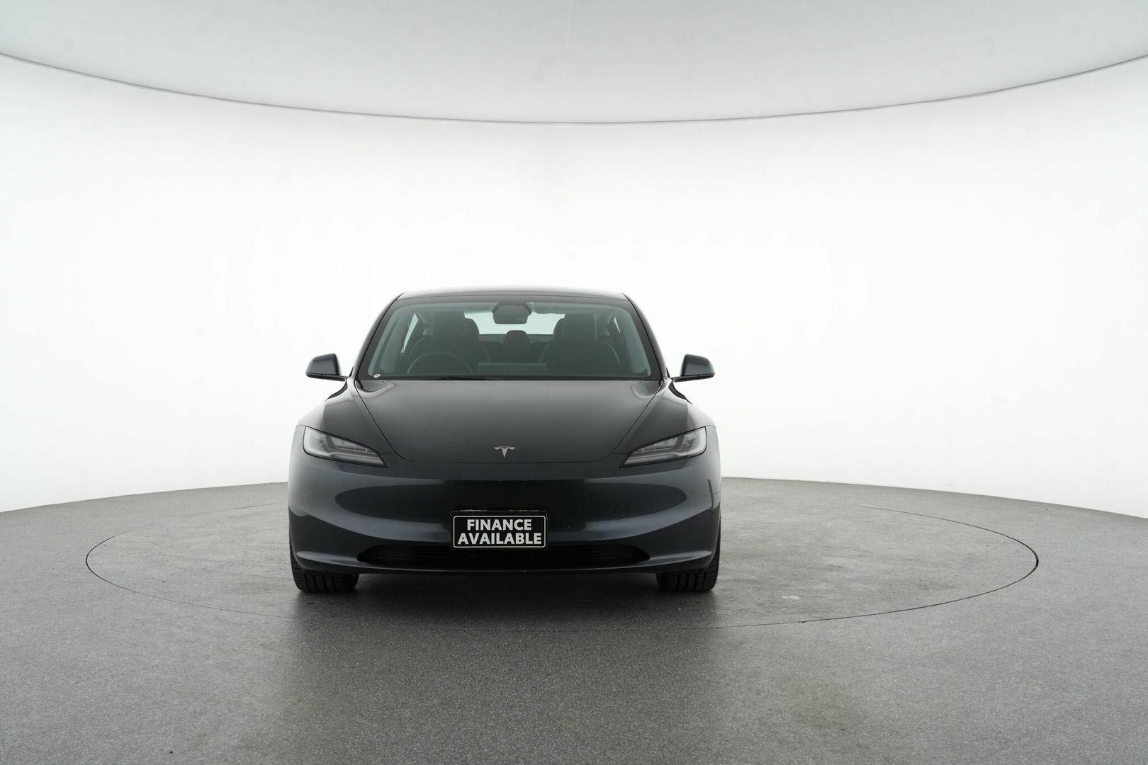 2023 Tesla Model 3 Long Range in Grey