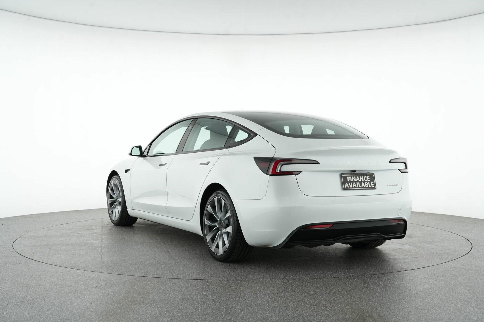 2023 Tesla Model 3 Long Range in White