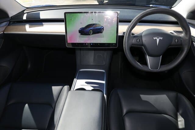 2022 Tesla Model 3 Long Range in Blue