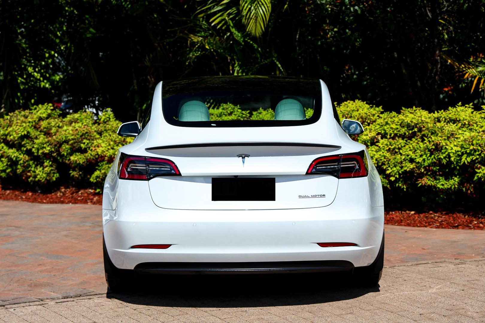 2022 Tesla Model 3 Performance in White