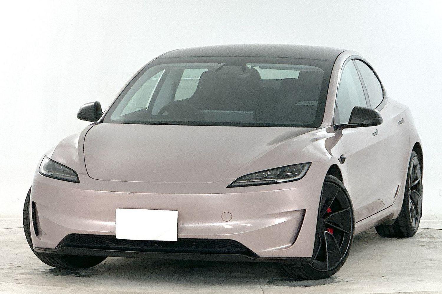 2024 Tesla Model 3 Performance in White