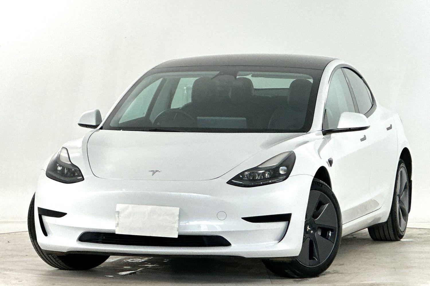 2023 Tesla Model 3 Rear-Wheel Drive in White