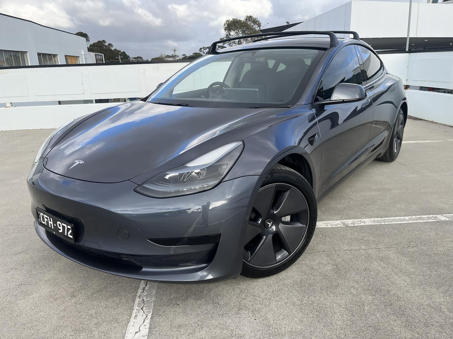 2022 Tesla Model 3 Rear-Wheel Drive in Grey