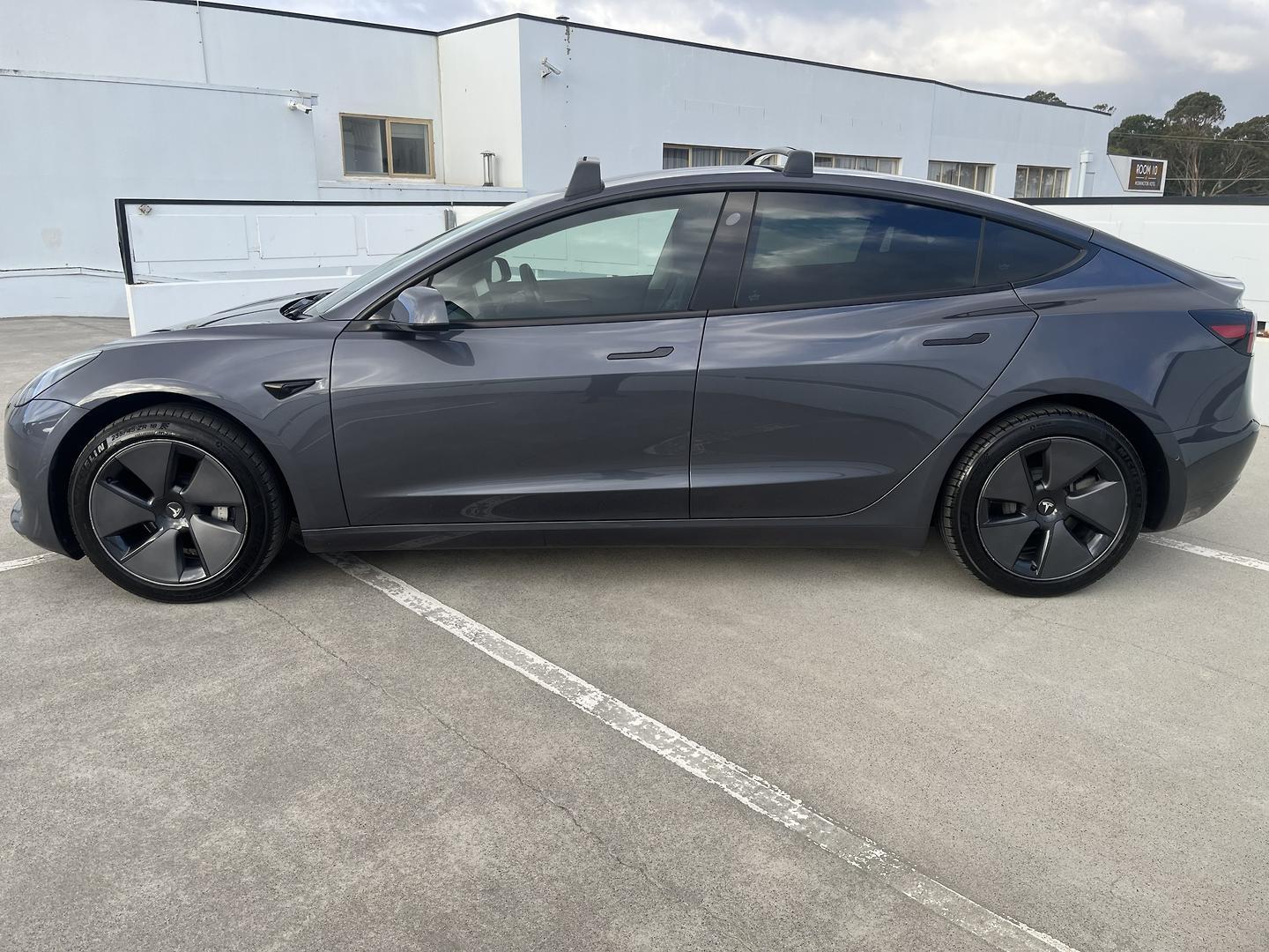 2022 Tesla Model 3 Rear-Wheel Drive in Grey