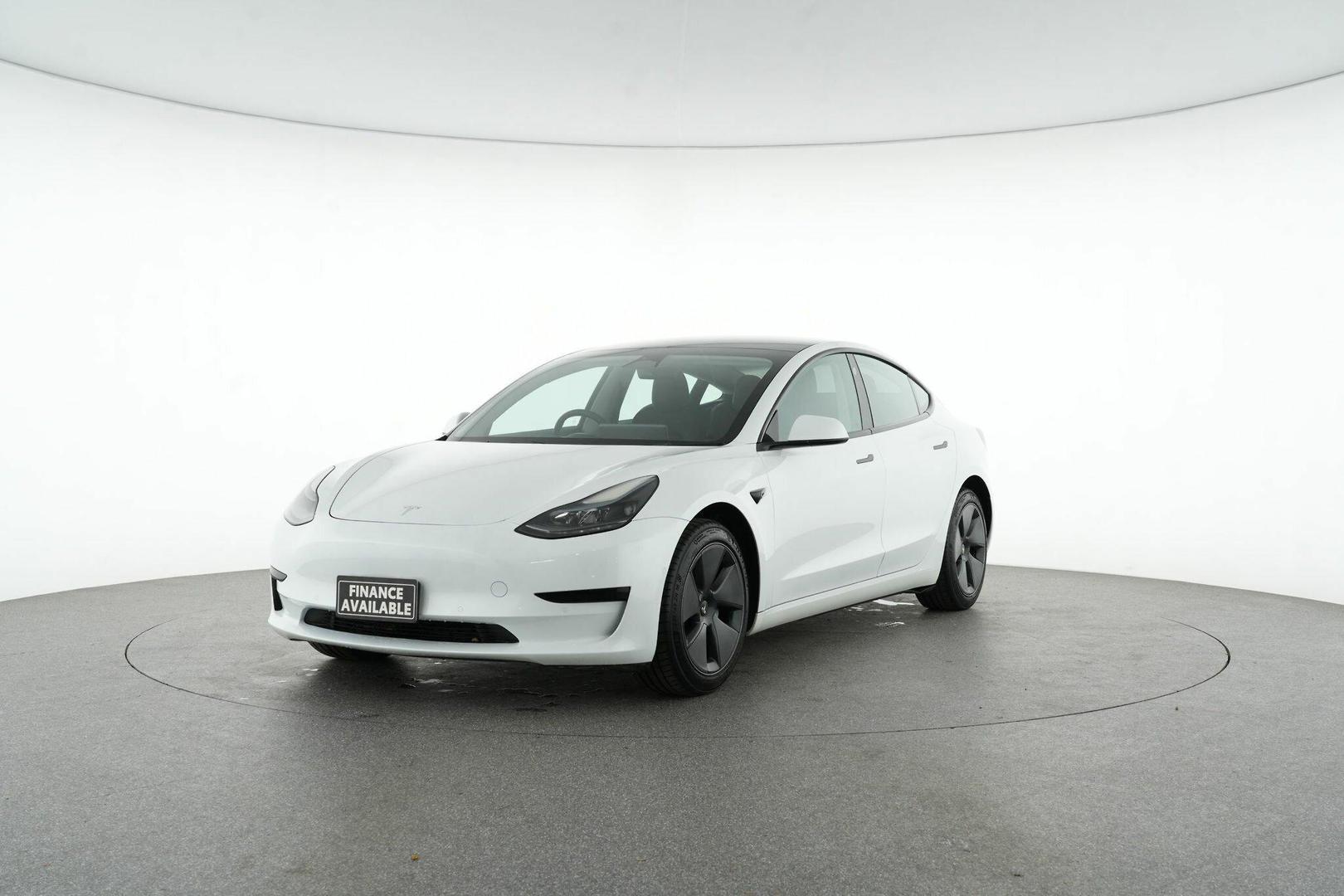 2021 Tesla Model 3 Rear-Wheel Drive in White