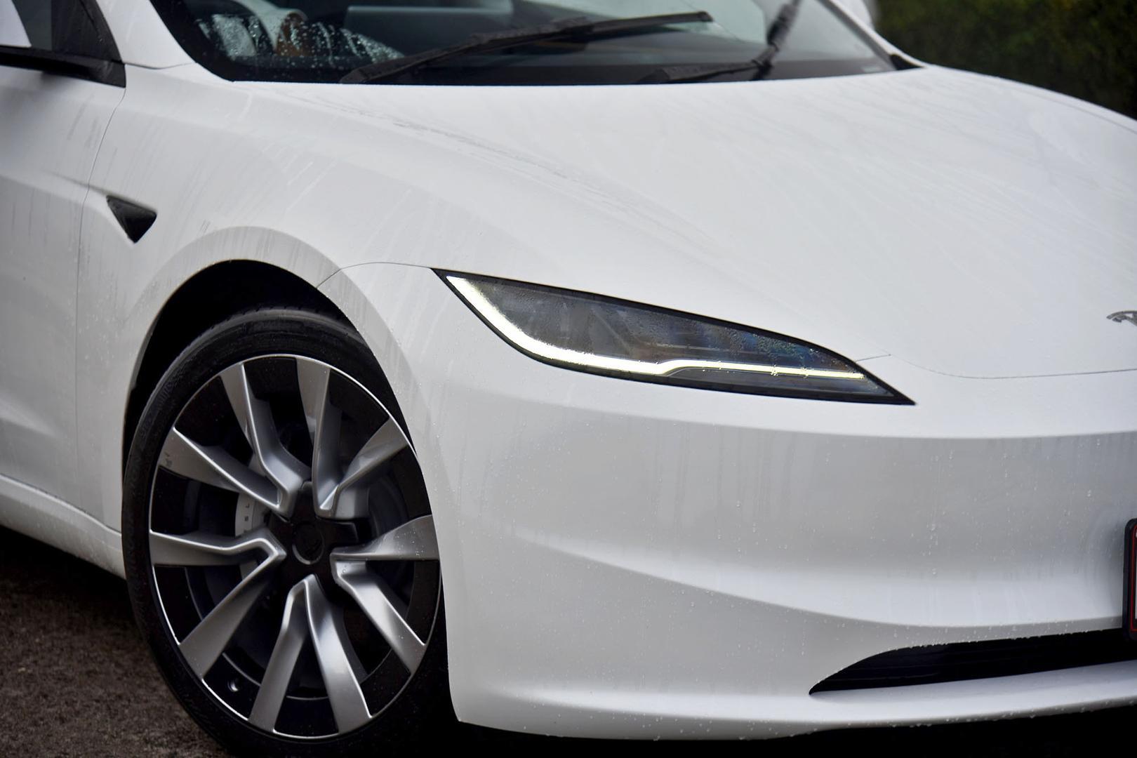 2023 Tesla Model 3 Rear-Wheel Drive in White