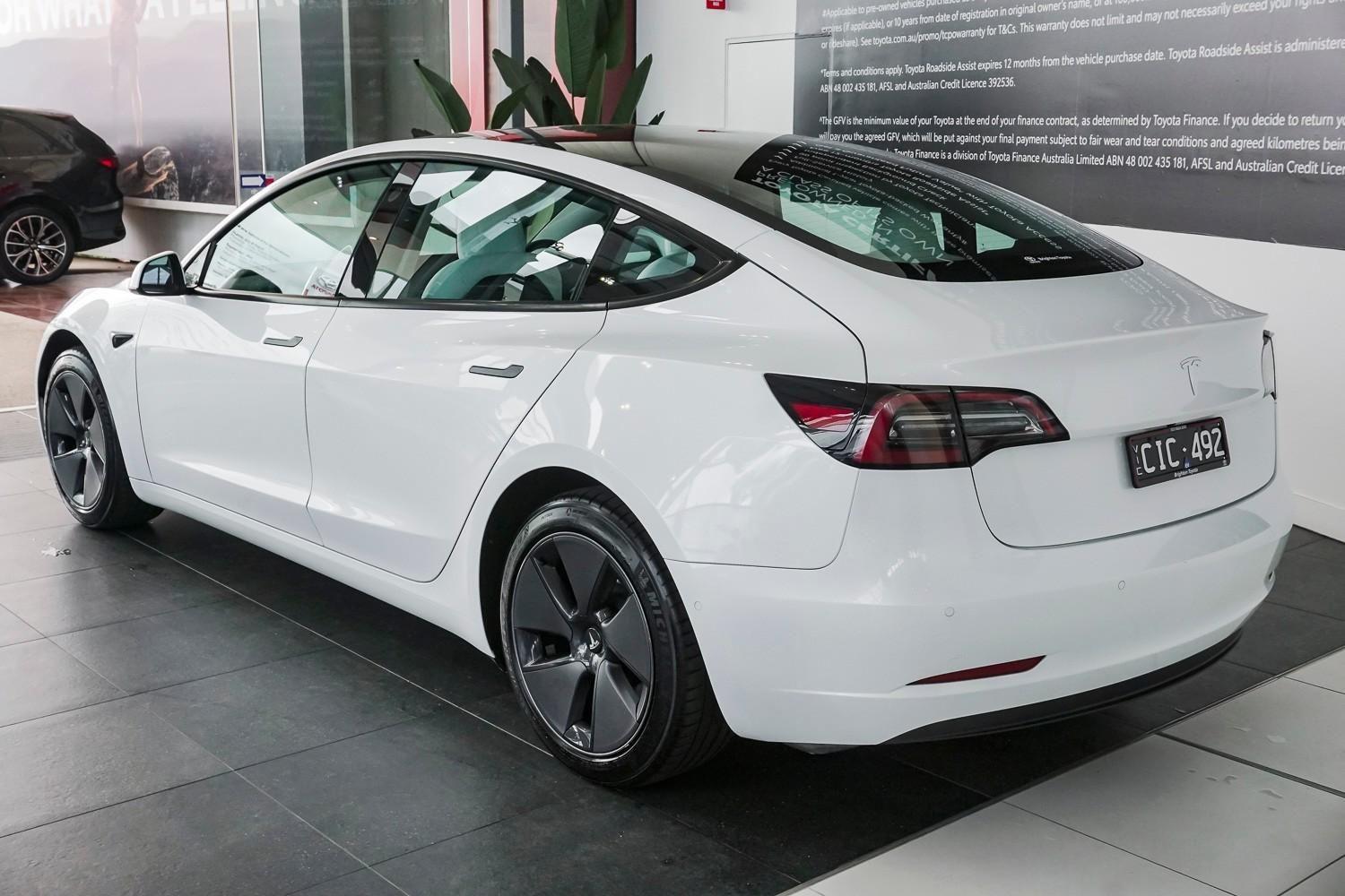2023 Tesla Model 3 Rear-Wheel Drive in White