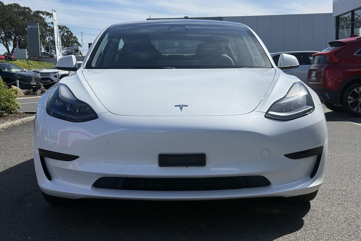 2023 Tesla Model 3 Rear-Wheel Drive in White