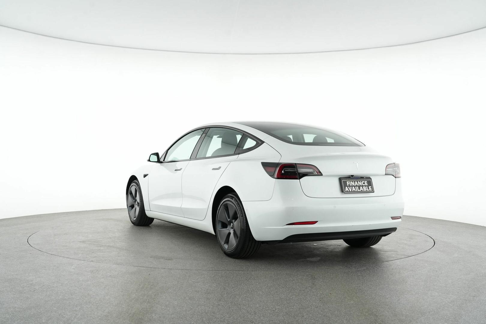 2023 Tesla Model 3 Rear-Wheel Drive in White