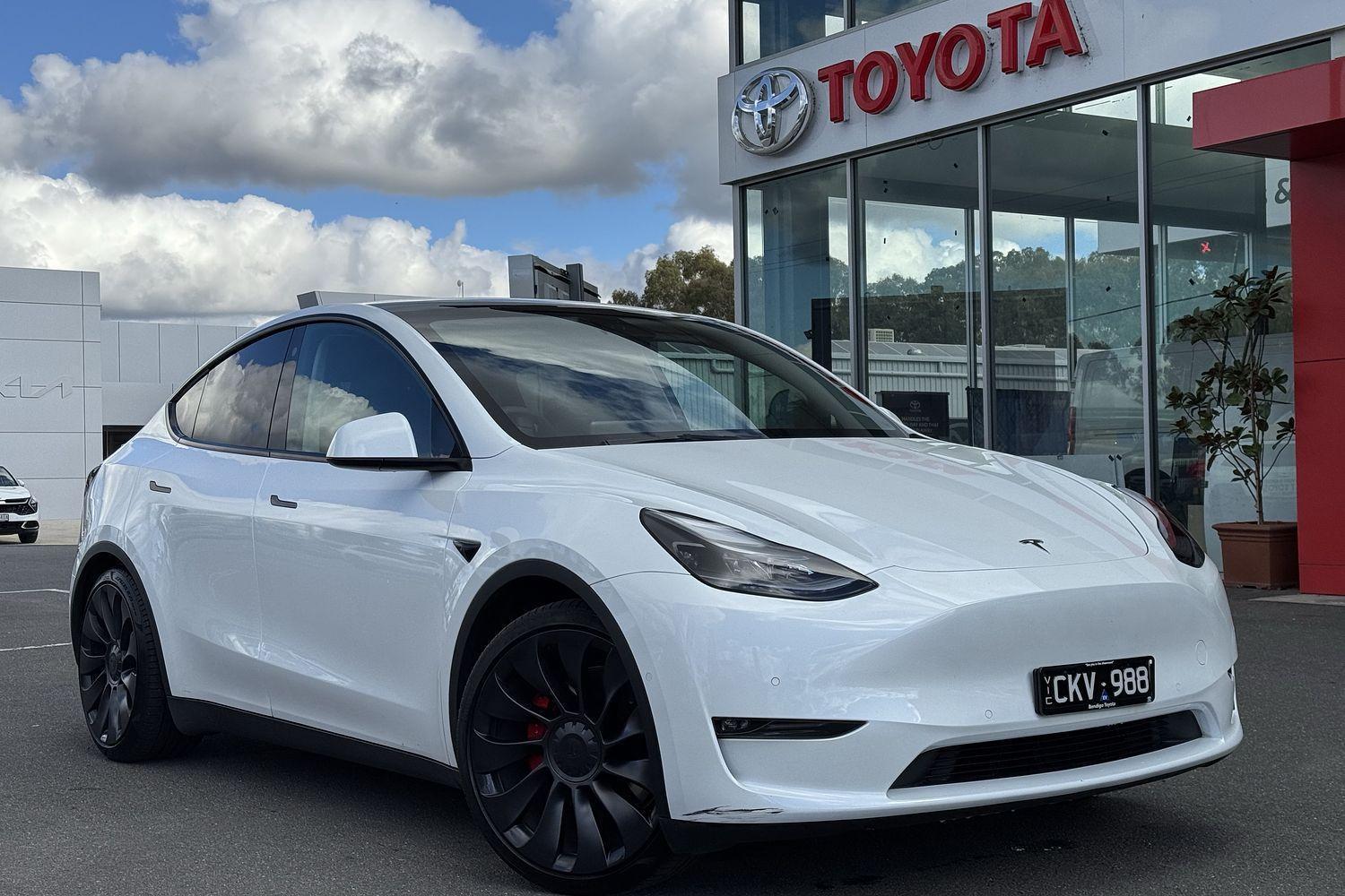2023 Tesla Model Y Performance in White