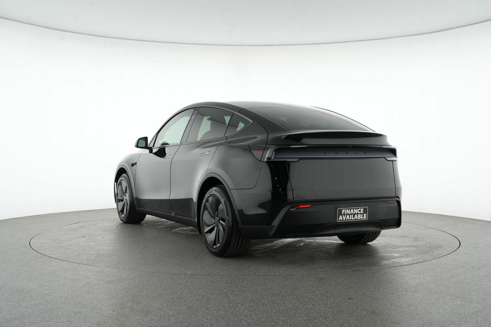 2025 Tesla Model Y Rear-Wheel Drive in Black