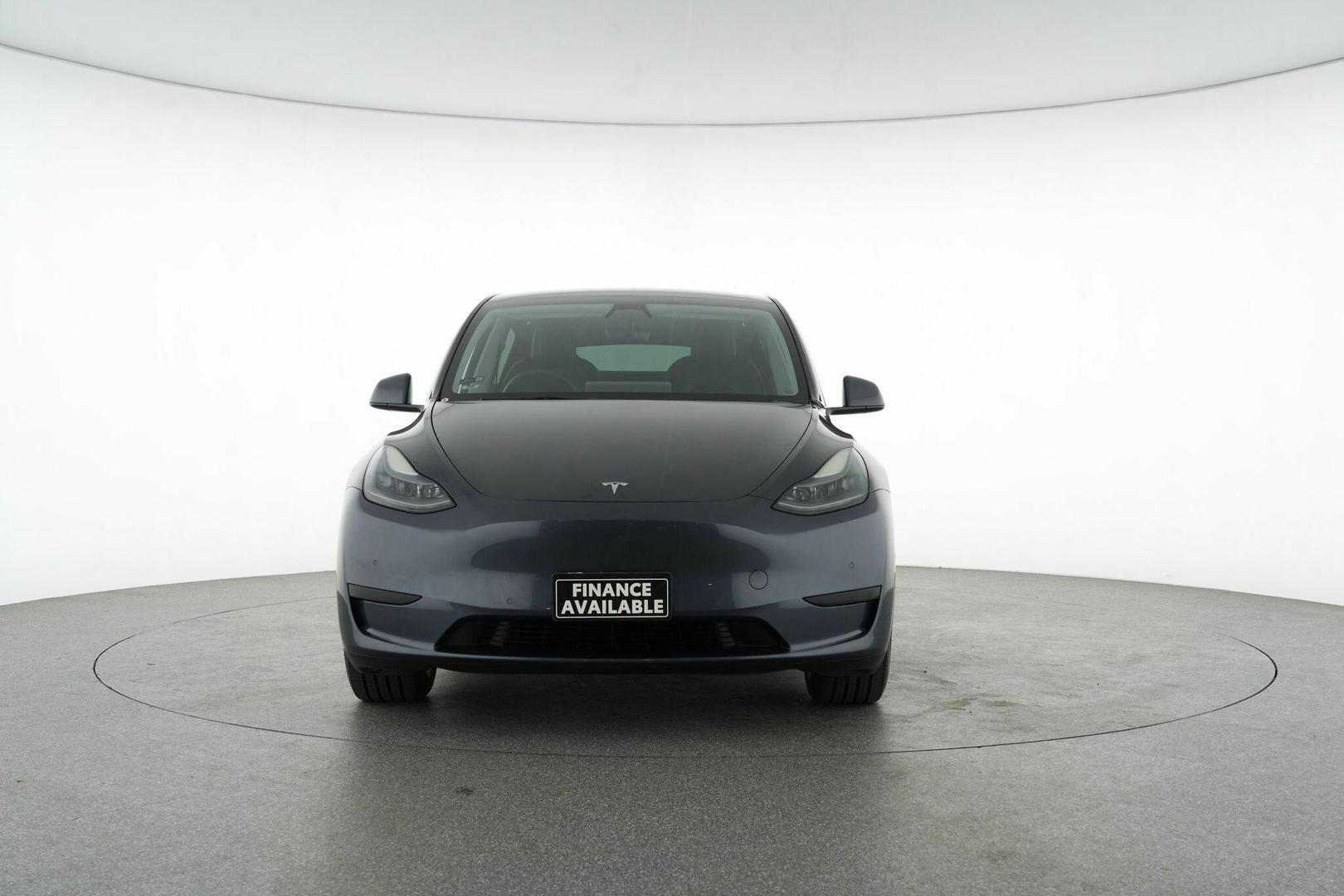 2022 Tesla Model Y Rear-Wheel Drive in Grey