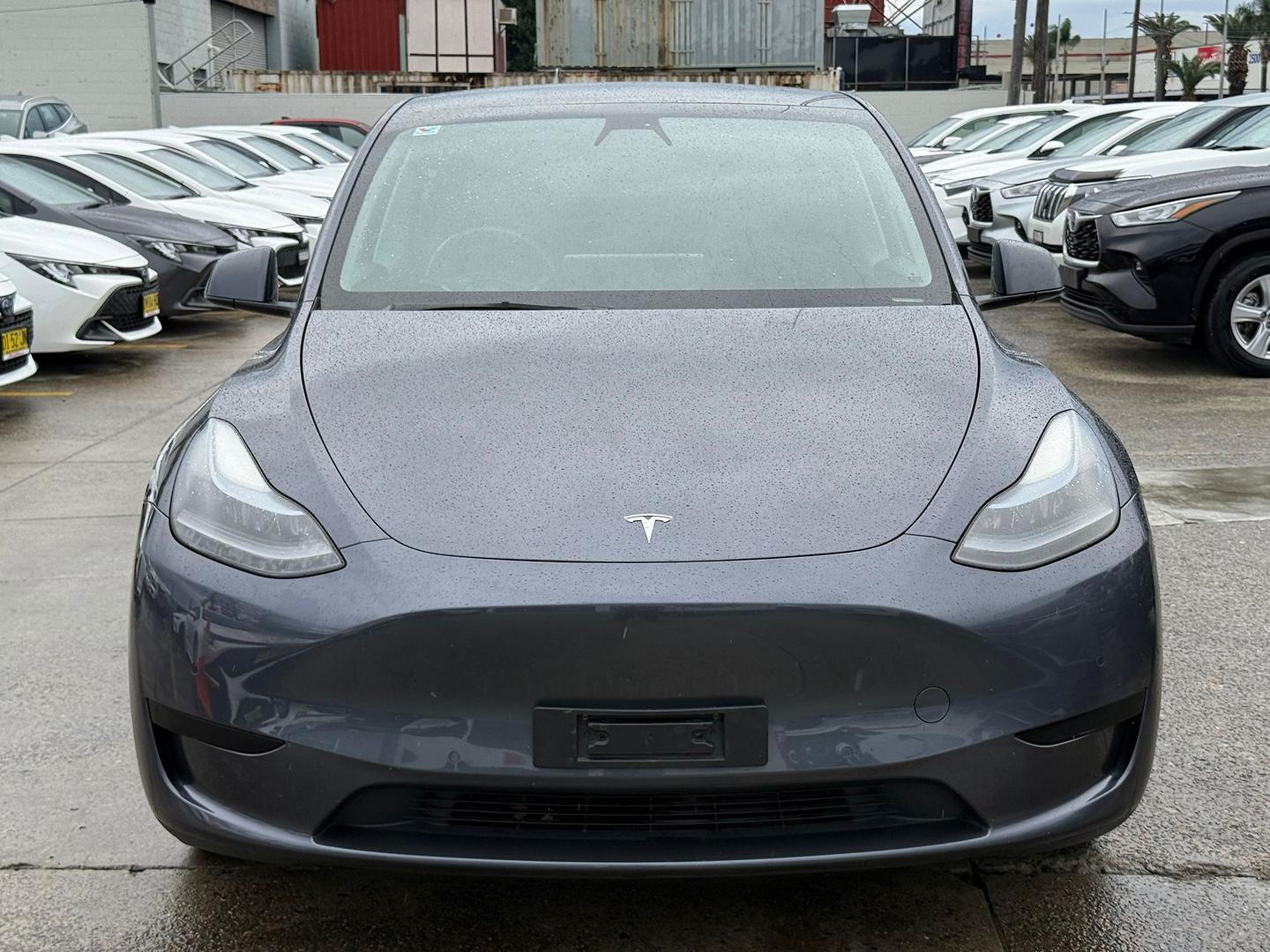 2022 Tesla Model Y Rear-Wheel Drive in Grey