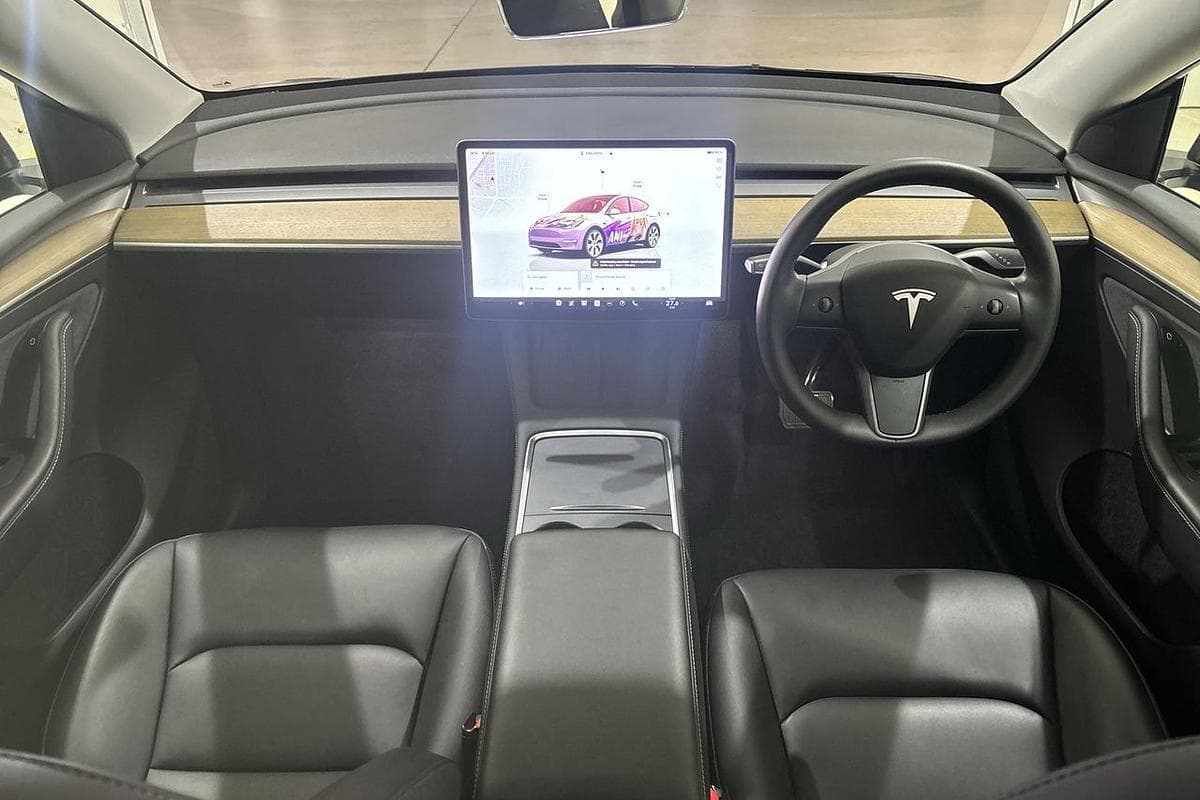 2023 Tesla Model Y Rear-Wheel Drive in Grey