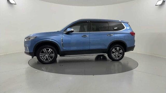 2021 LDV D90 Executive in Blue