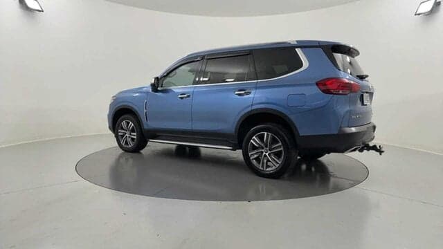 2021 LDV D90 Executive in Blue