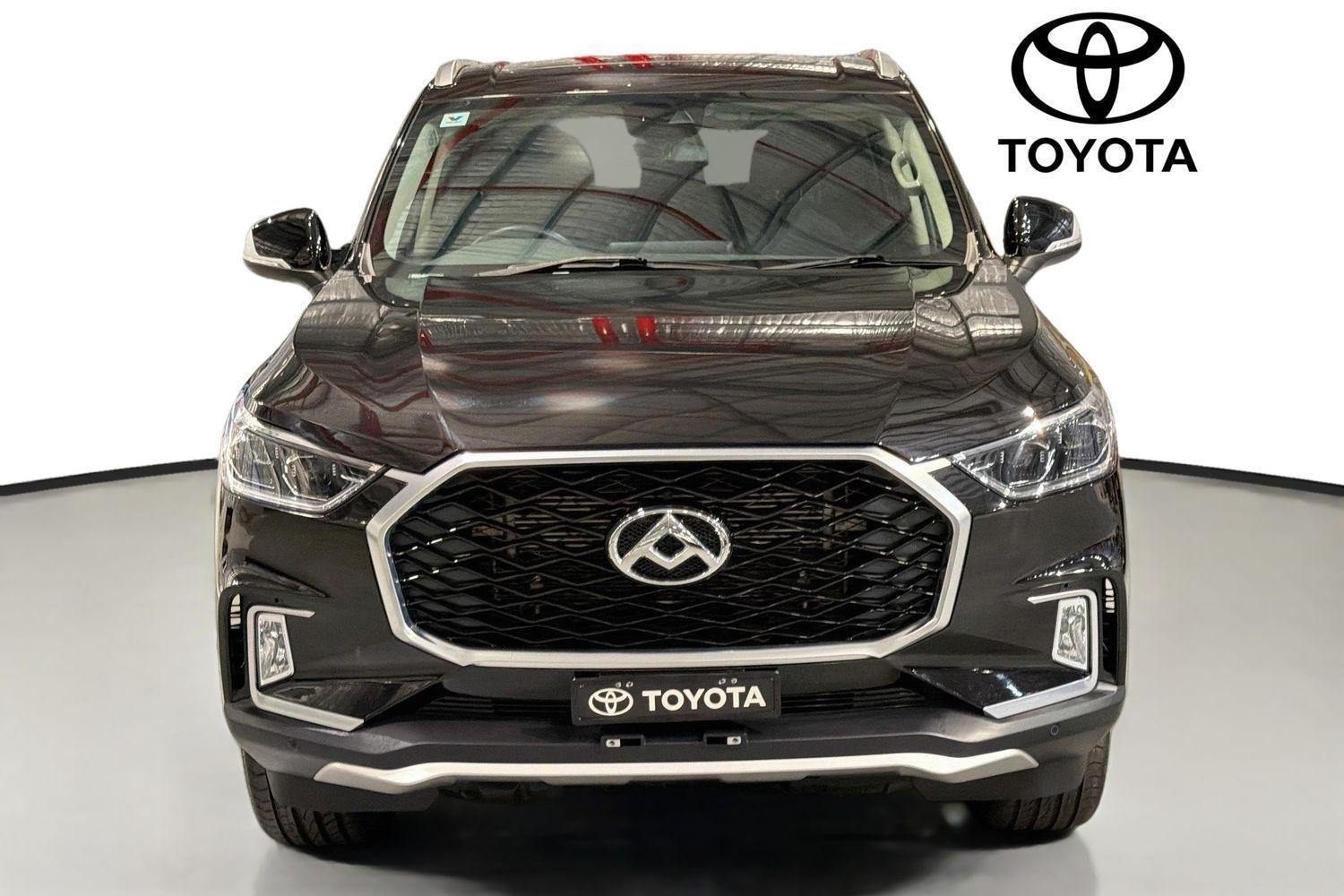 2022 LDV D90 Executive in Black