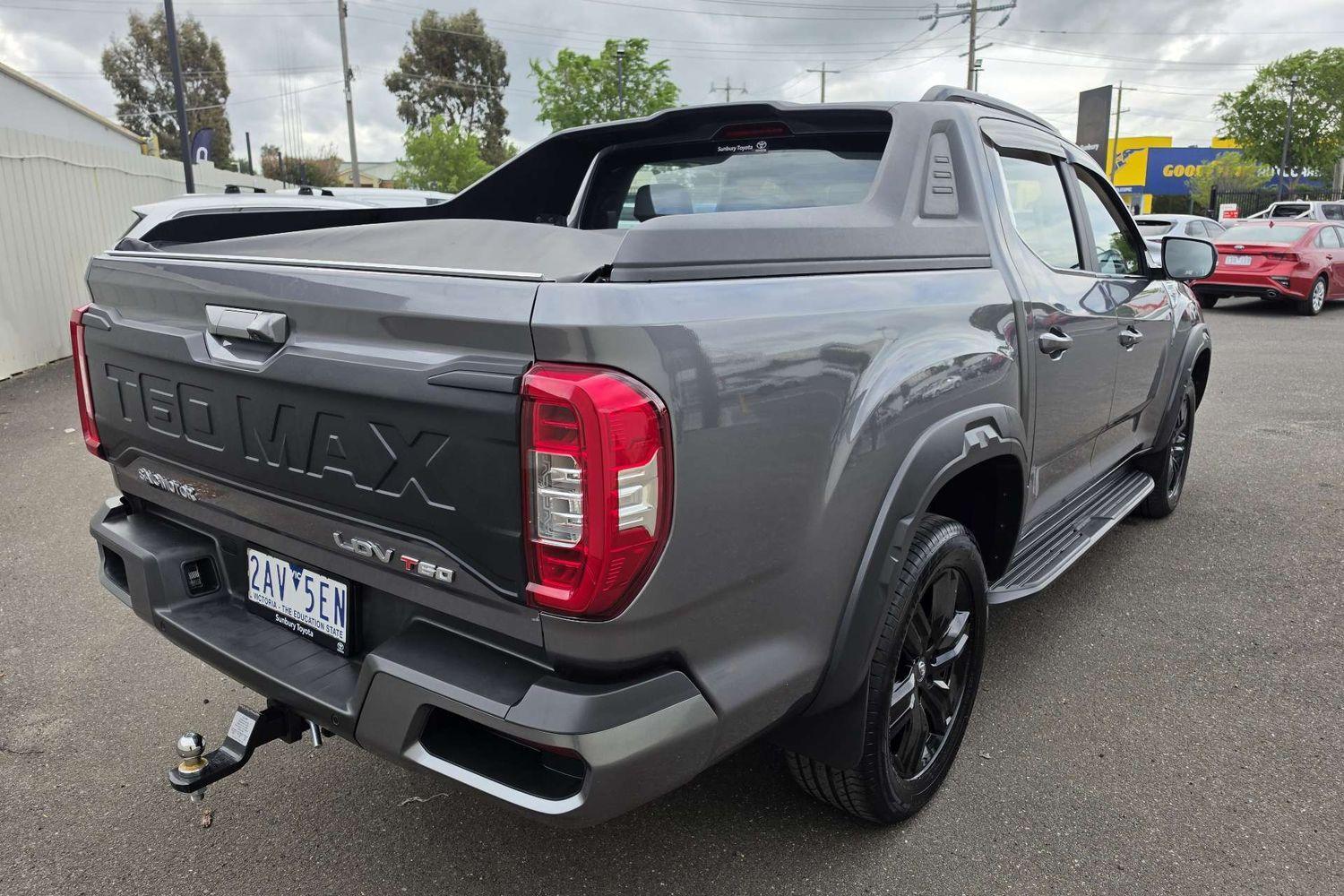 2024 LDV T60 Max LUXE in Lava Grey (G)