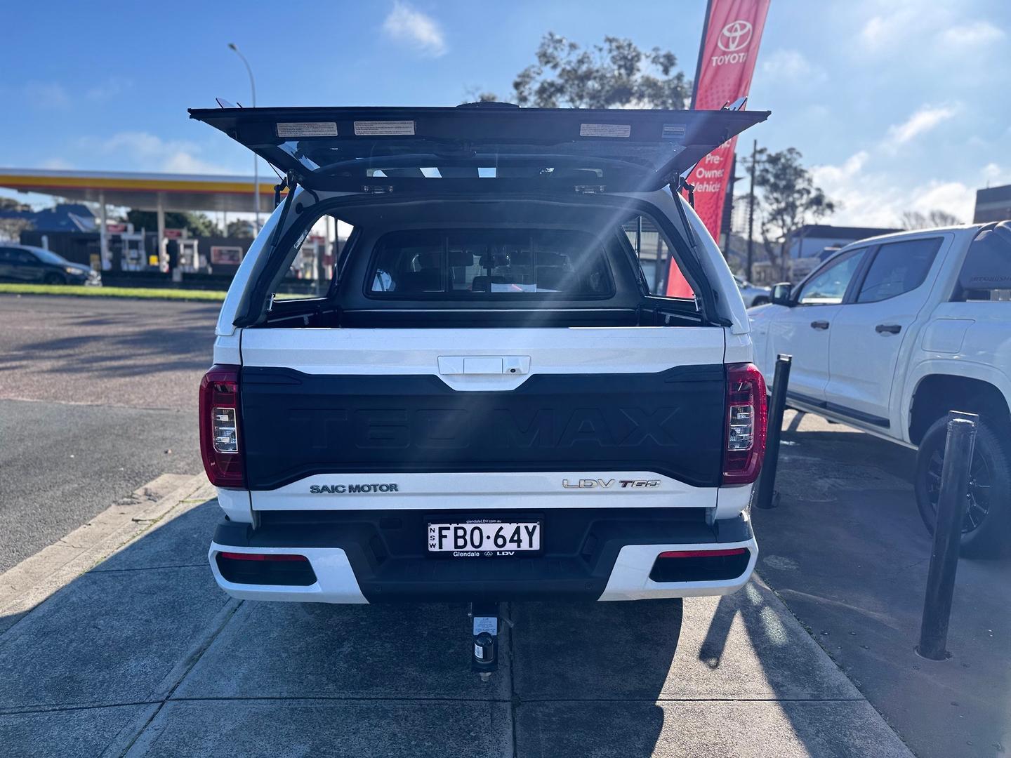 2023 LDV T60 Max LUXE in White
