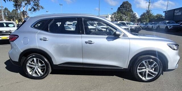 2020 MG HS PHEV Essence in Silver